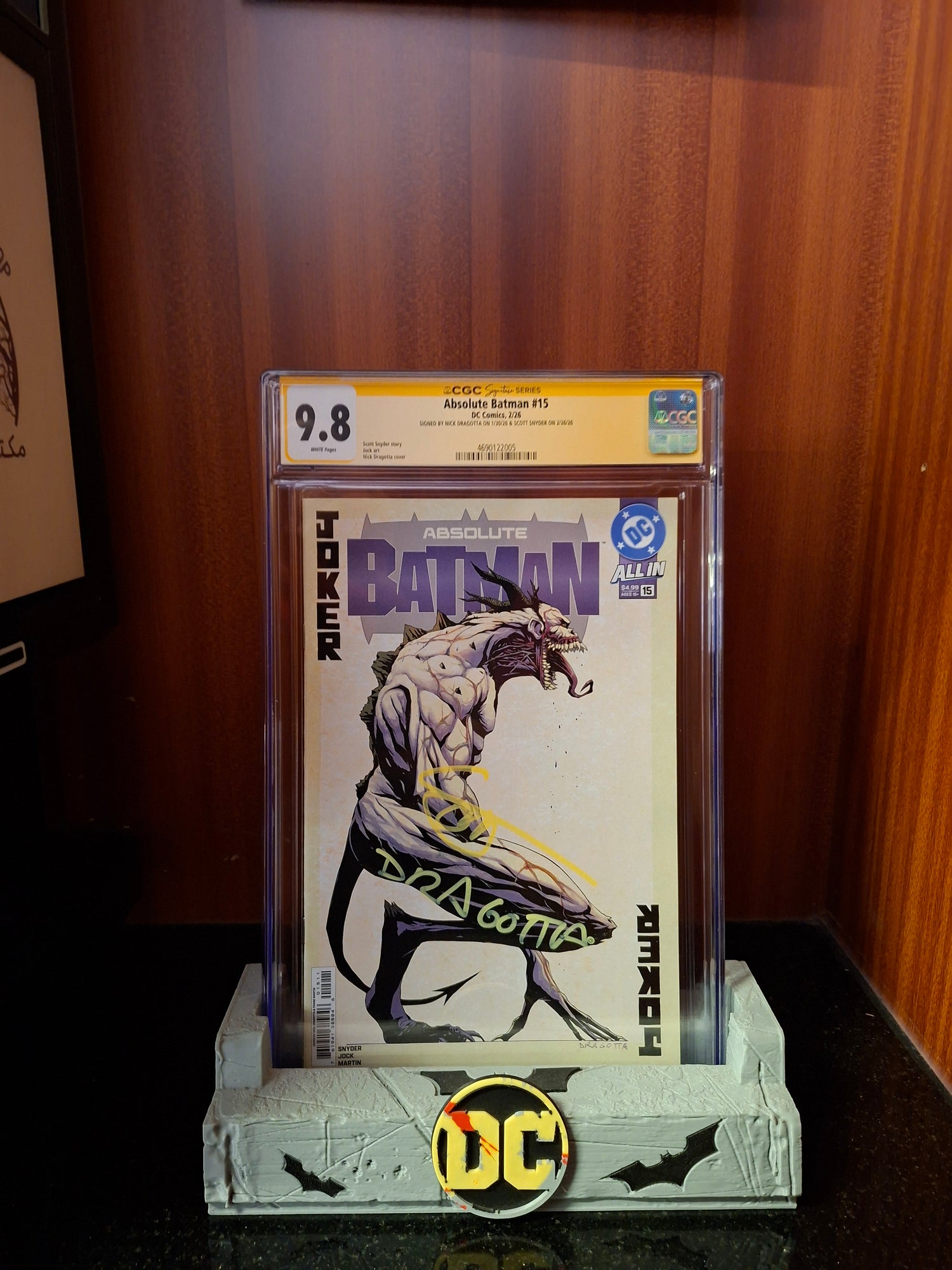 Absolute Batman #15 CGC SS 9.8 1st Print SIGNED Snyder & Dragotta.