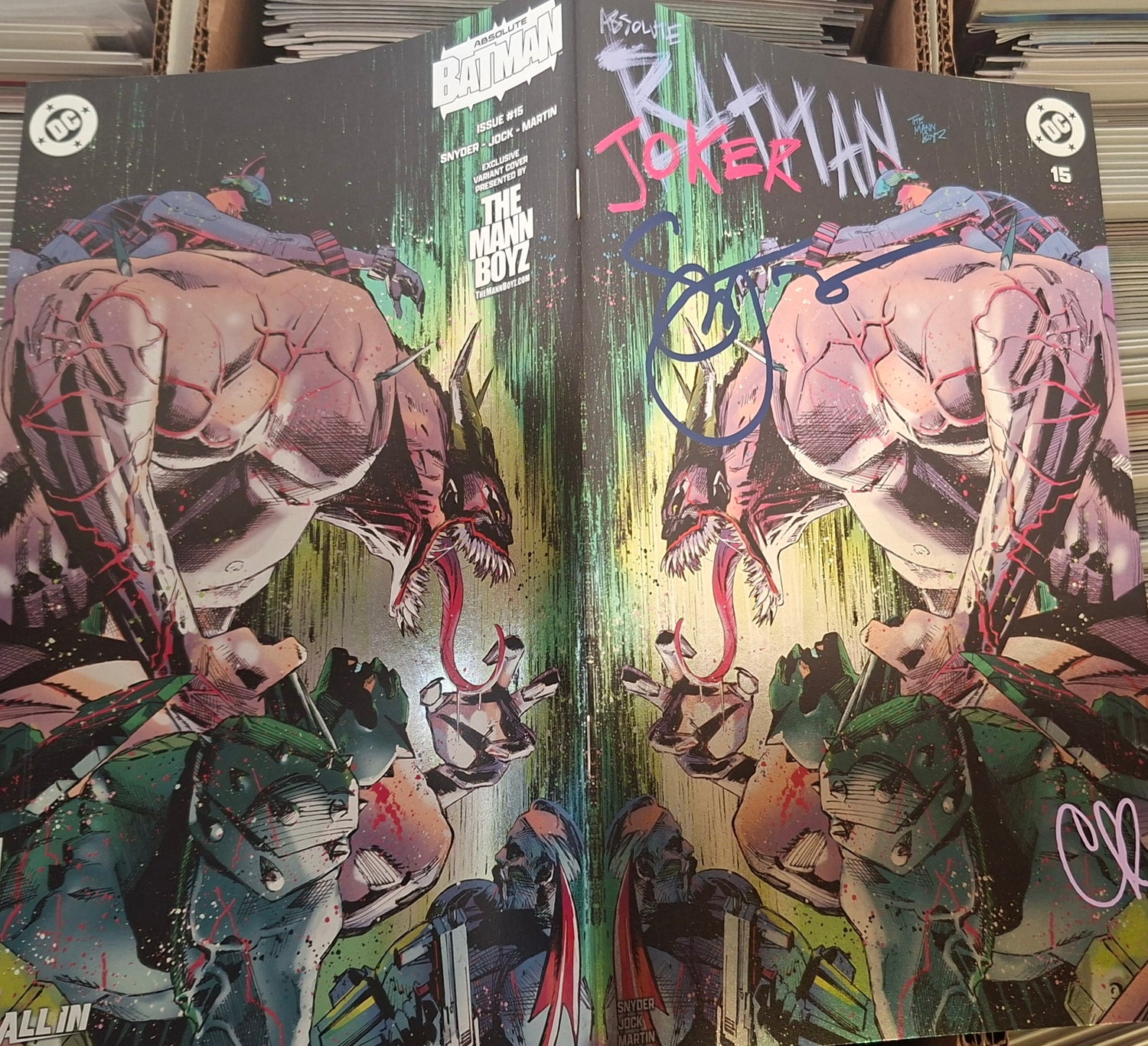 Absolute Batman #15 Whatnot Clay Mann Variant (Signed By: Clay Mann & Scott Snyder)