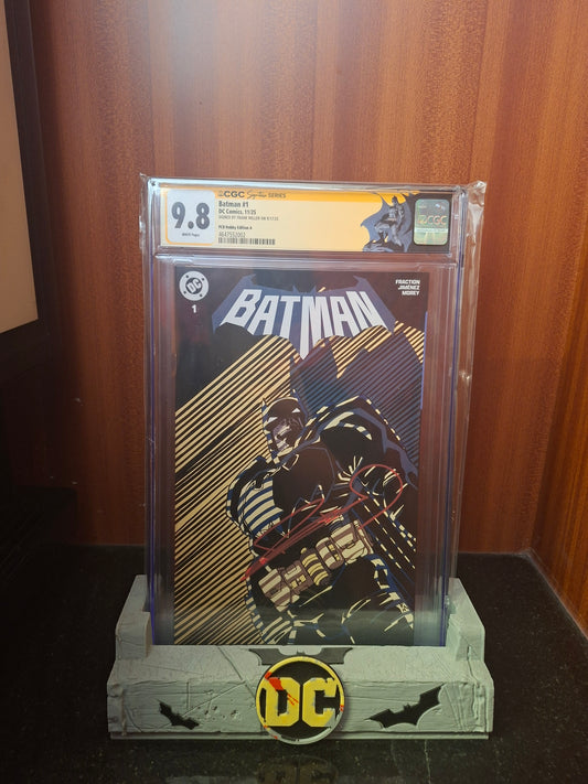 BATMAN #1 CGC 9.8 SIGNED BY FRANK MILLER